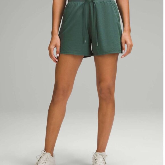 Lululemon License to Train High-Rise Short 4" - Picture 4 of 5